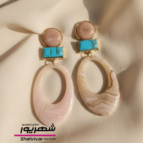 گوشواره میخی طلایی سنگ فیروزه و سنگ صورتی زنانه