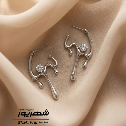 گوشواره میخی نقره ای اشکی مدرن دفرمه با نگین سفید