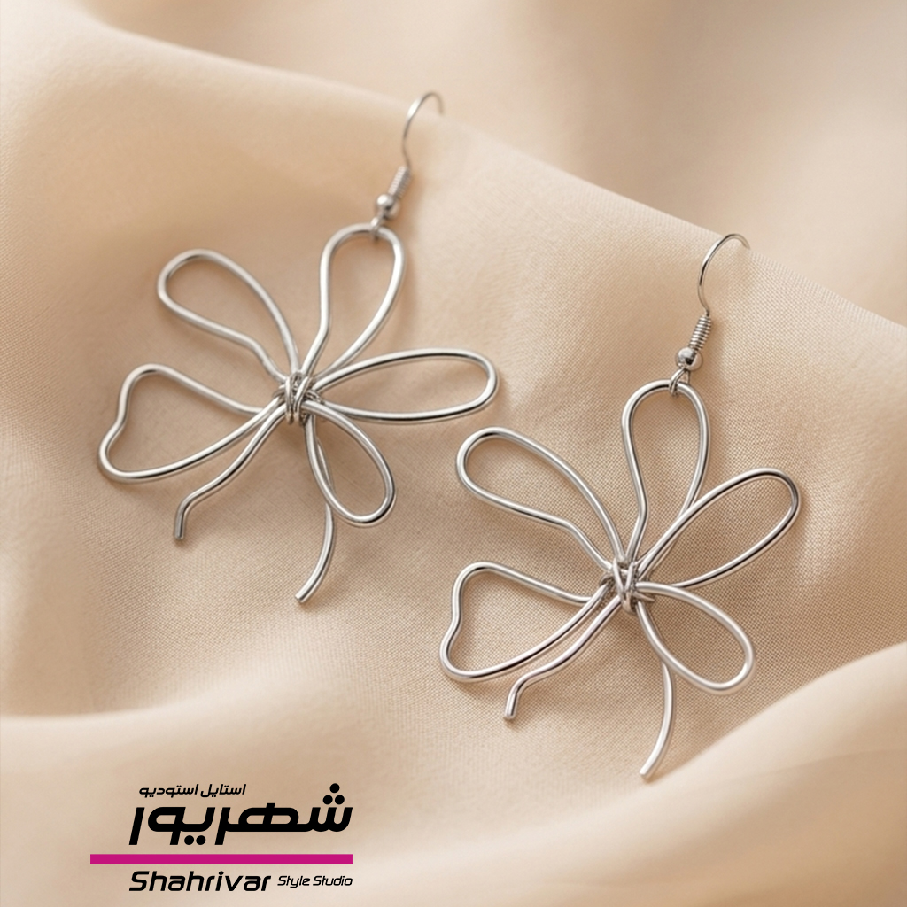 گوشواره میخی نقره ای گل گره مدرن